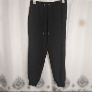 LIKE NEW Aritzia Wilfred  pull on black joggers Size XS